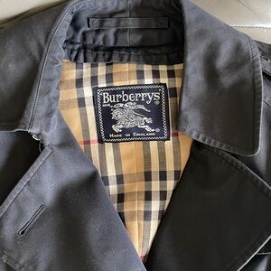 Vintage Burberry black Trench